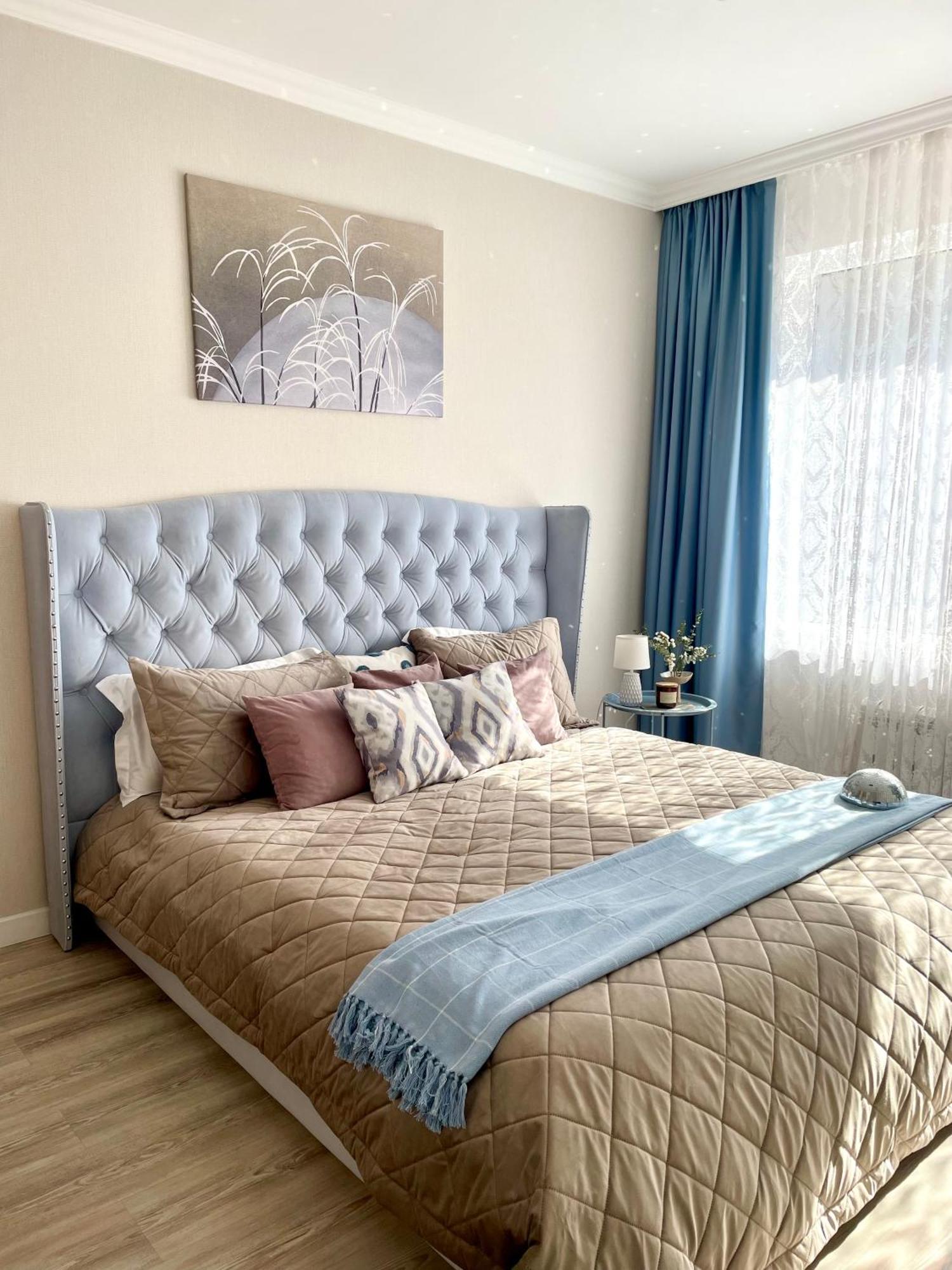 Apartment жк бизнес класса 4you рядом трц Mega по розыбакеива *